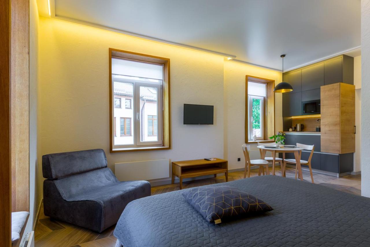 High Castle Park View Studio Lviv Exterior foto