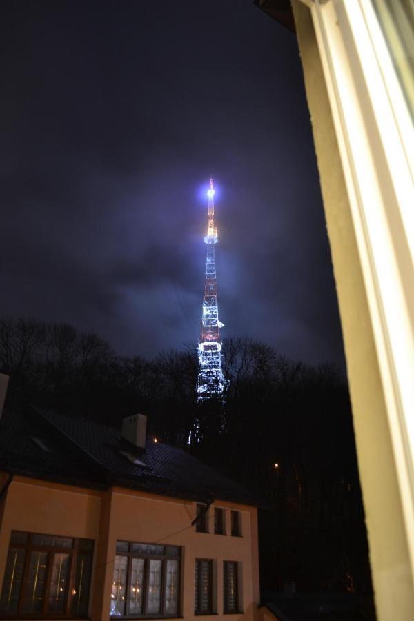 High Castle Park View Studio Lviv Exterior foto